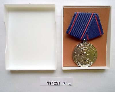 DDR-Medaille-für-treue-Dienste-Seeverkehrswirtschaft-in-Silber.jpg