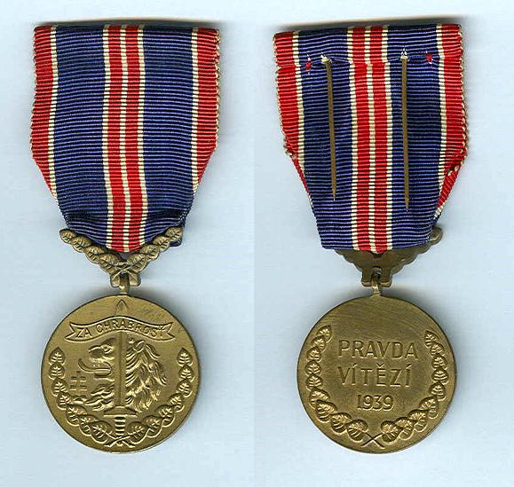 s. med. Za chrabrost, prazske vydanie, konkavny av., konvexny  obr. 2.JPG