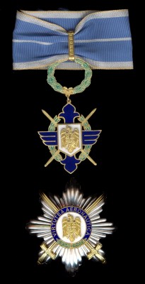 velkodůstojník s meič.jpg