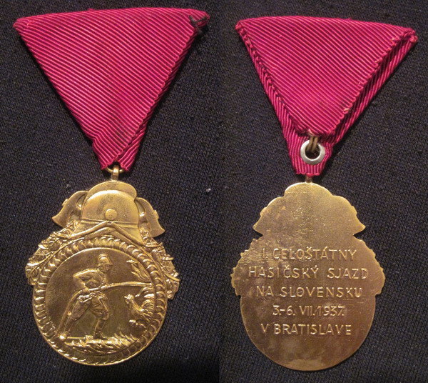 medaila 1937.jpg