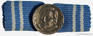 128b Clara-Zetkin-Medaille (4).JPG