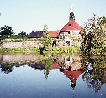 440px-The_Castle_of_Käkisalmi.jpg