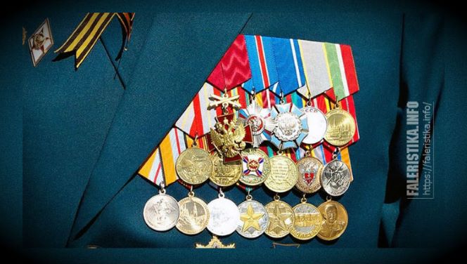 zzpo-swords-up l.jpg