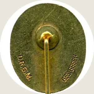 Frontkaempfer-des-Weltkrieges-e.V.-Mitgliedsnadel-2.jpg