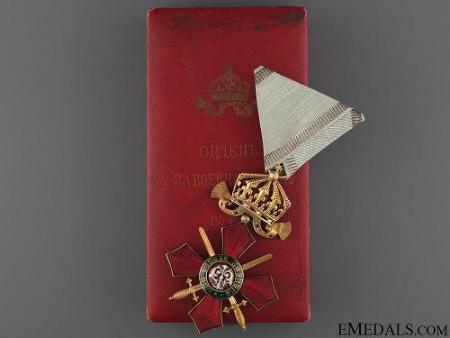 4.třída s korunou.JPG