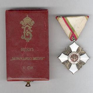 V. stupeň + etuje.JPG