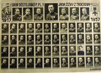 Velitelský sbor pluku (Aurea).JPG