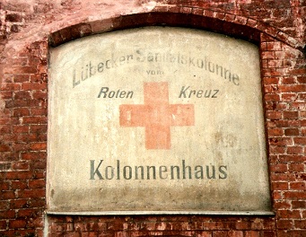 HL_Damals_–_Lübecker_Sanitätskolonne.jpg