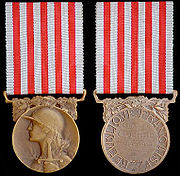 180px-Médaille_Guerre_14-18.jpg