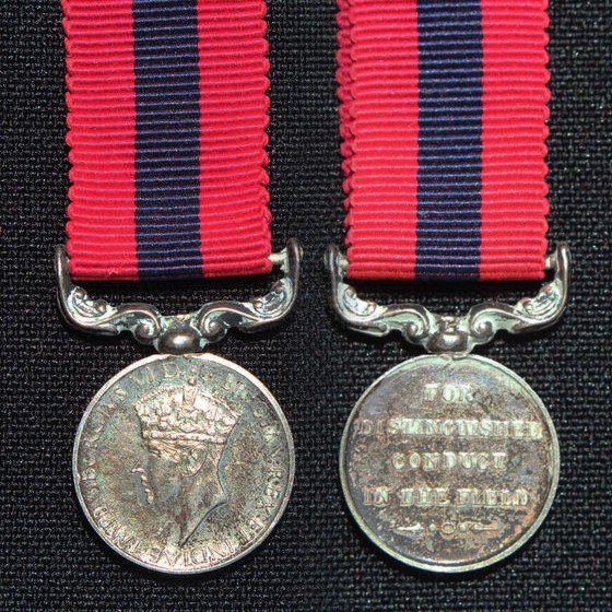 Distinguished_Conduct_Medal_(George_VI)_miniature.jpg