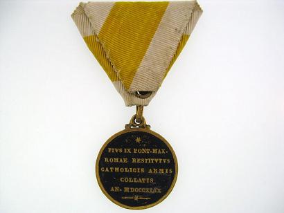 zlatá (faleristika).JPG