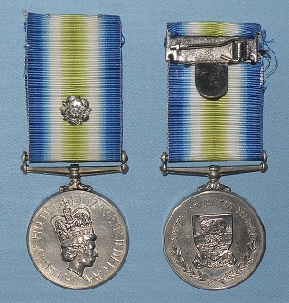 800px-A_pair_of_South_Atlantic_Medals.jpg