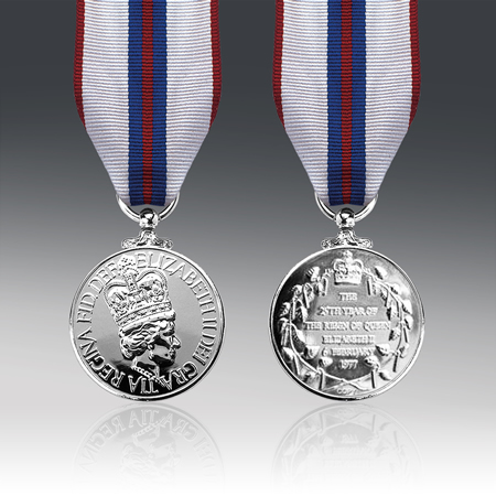 1977-silver-jubilee-medal-lrg.jpg