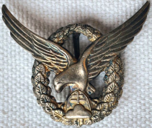 R-nočný pilot (1).jpg